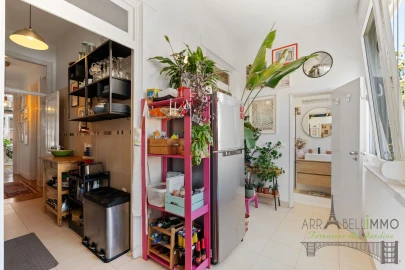Apartamento T2 para Venda em Campolide