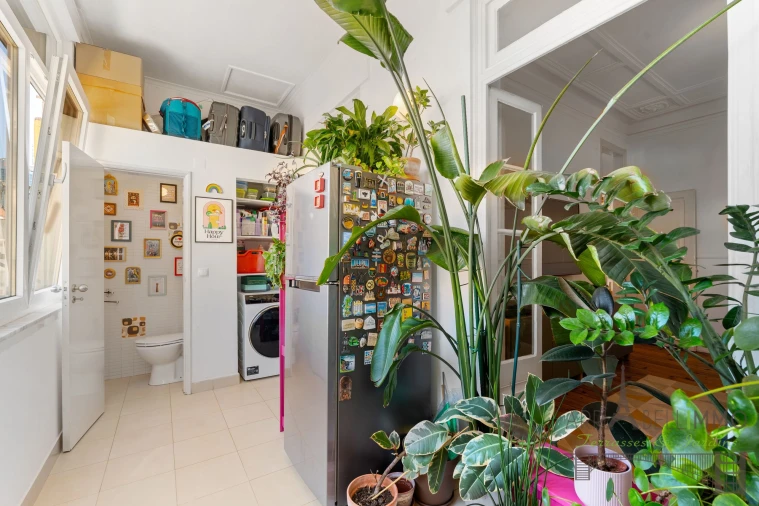 Apartamento T2 para Venda em Campolide Foto 12