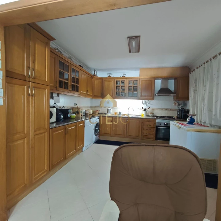 Moradia T3 para Venda em Santa Iria de Azoia, São João da Talha e Bobadela Foto 9