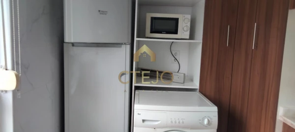 Apartamento T3 para Arrendamento em Santa Iria de Azoia, São João da Talha e Bobadela