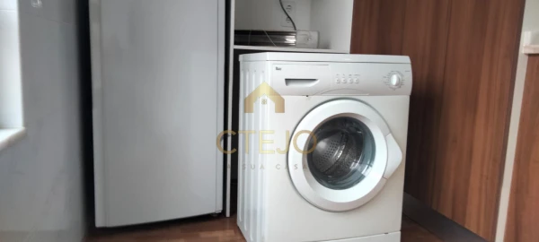 Apartamento T3 para Arrendamento em Santa Iria de Azoia, São João da Talha e Bobadela