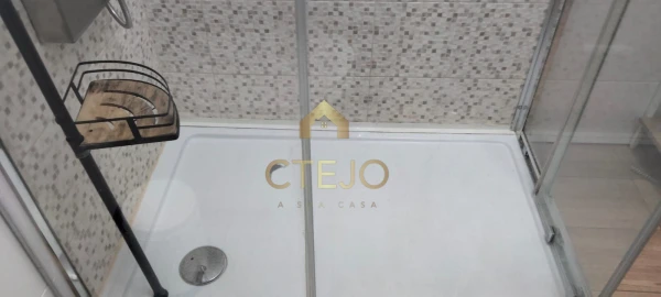 Apartamento T3 para Arrendamento em Santa Iria de Azoia, São João da Talha e Bobadela