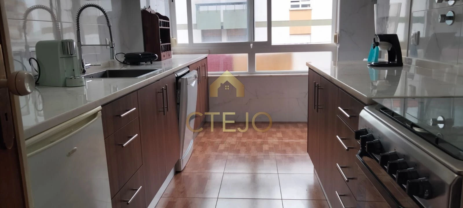 Apartamento T3 para Arrendamento em Santa Iria de Azoia, São João da Talha e Bobadela Foto 3