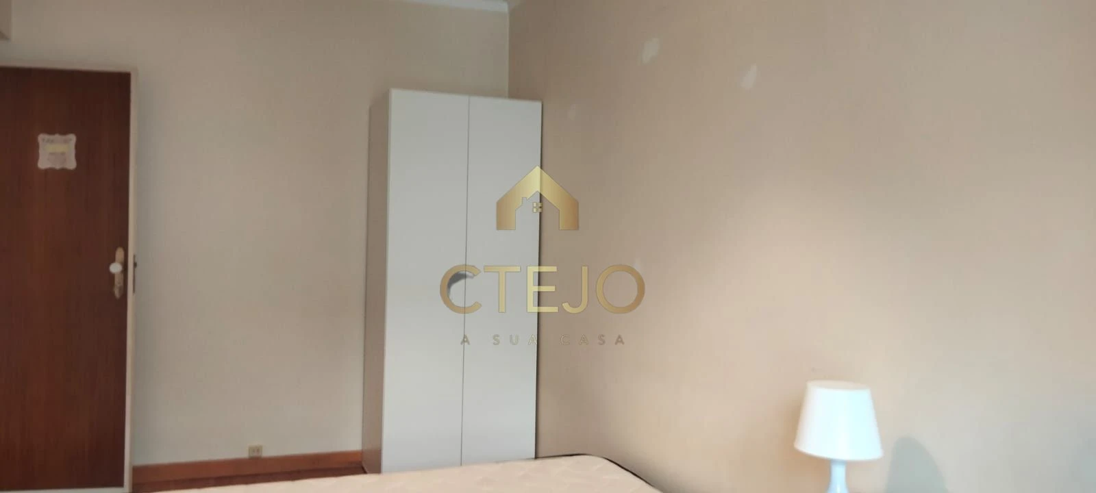 Apartamento T3 para Arrendamento em Santa Iria de Azoia, São João da Talha e Bobadela Foto 7