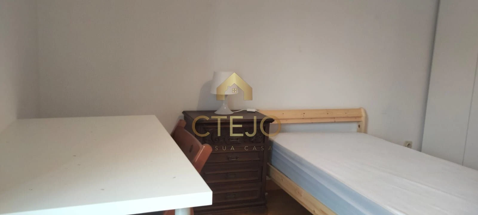 Apartamento T3 para Arrendamento em Santa Iria de Azoia, São João da Talha e Bobadela Foto 19