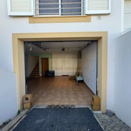 Moradia T3 para Venda em Lagos (São Sebastião e Santa Maria)