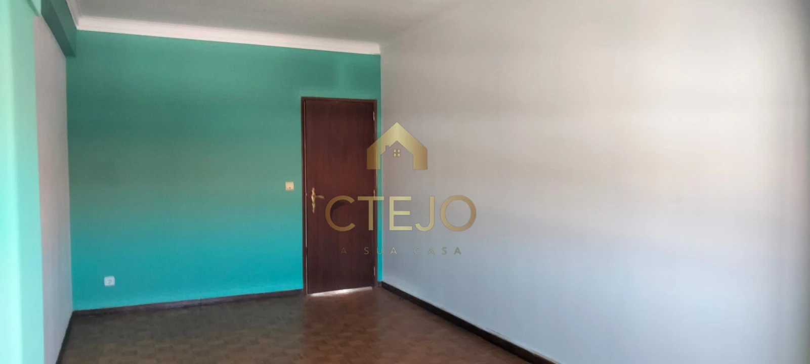 Apartamento T2 para Arrendamento em Santa Iria de Azoia, São João da Talha e Bobadela Foto 5