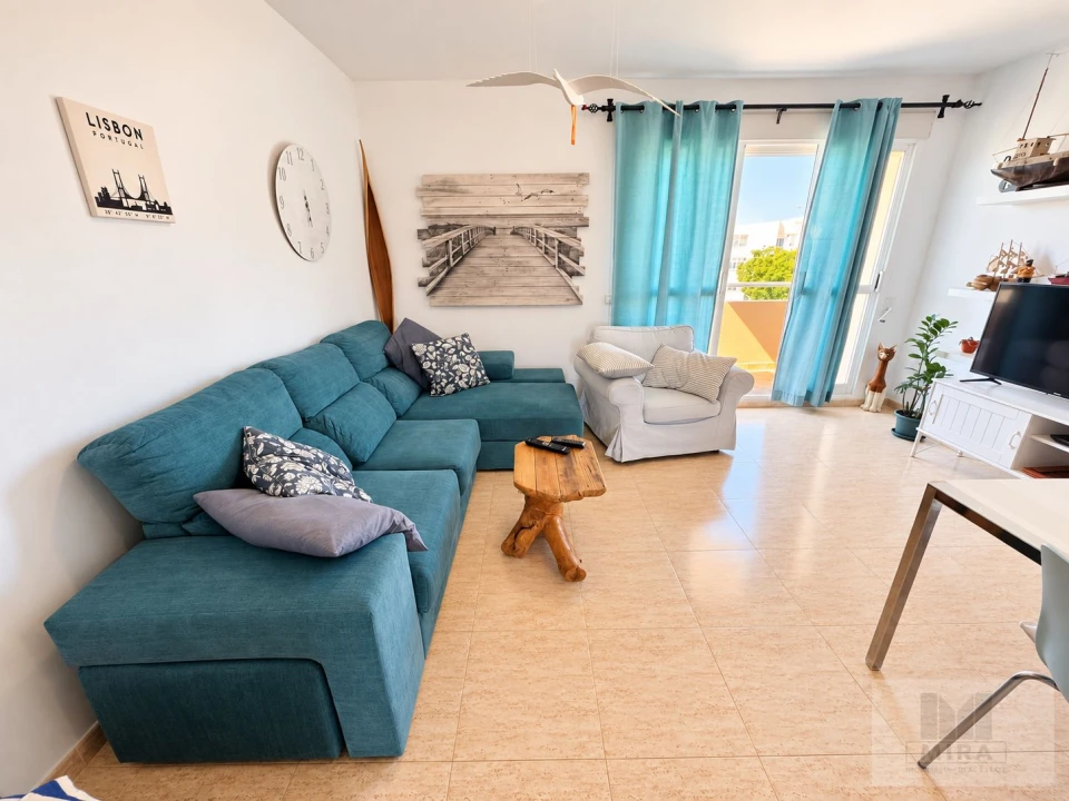 Apartamento T2 para Venda em Quarteira Foto 9