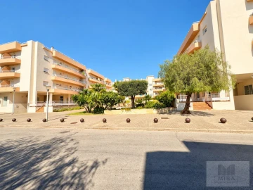 Apartamento T2 para Venda em Quarteira