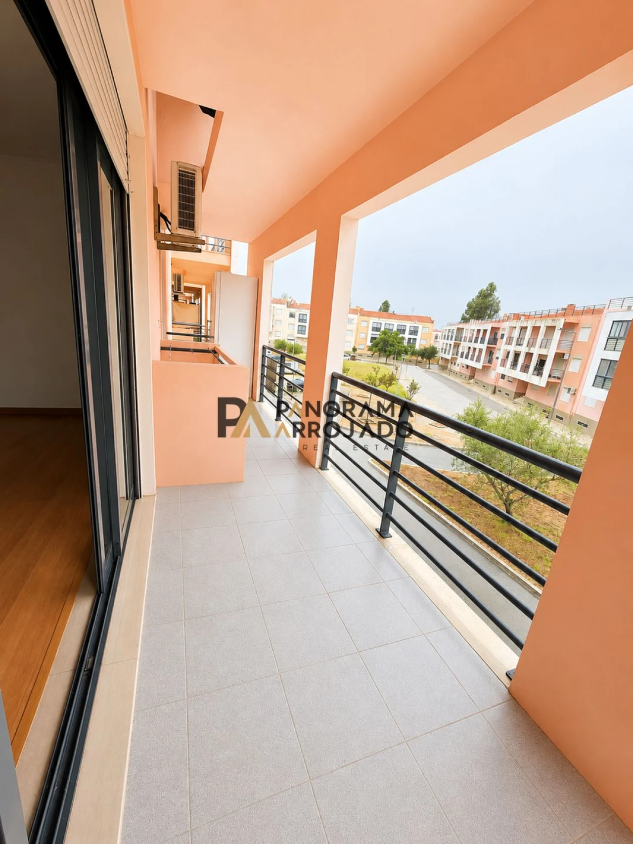Apartamento T3 para Venda em Quinta do Anjo Foto 24