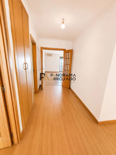 Apartamento T3 para Venda em Quinta do Anjo