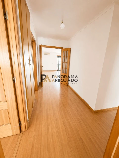 Apartamento T3 para Venda em Quinta do Anjo