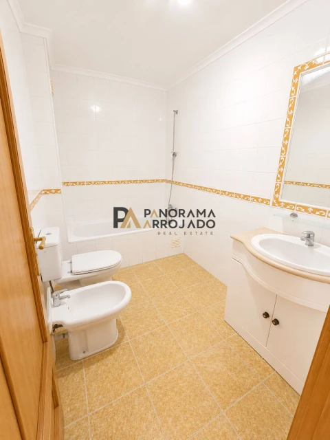 Apartamento T3 para Venda em Quinta do Anjo