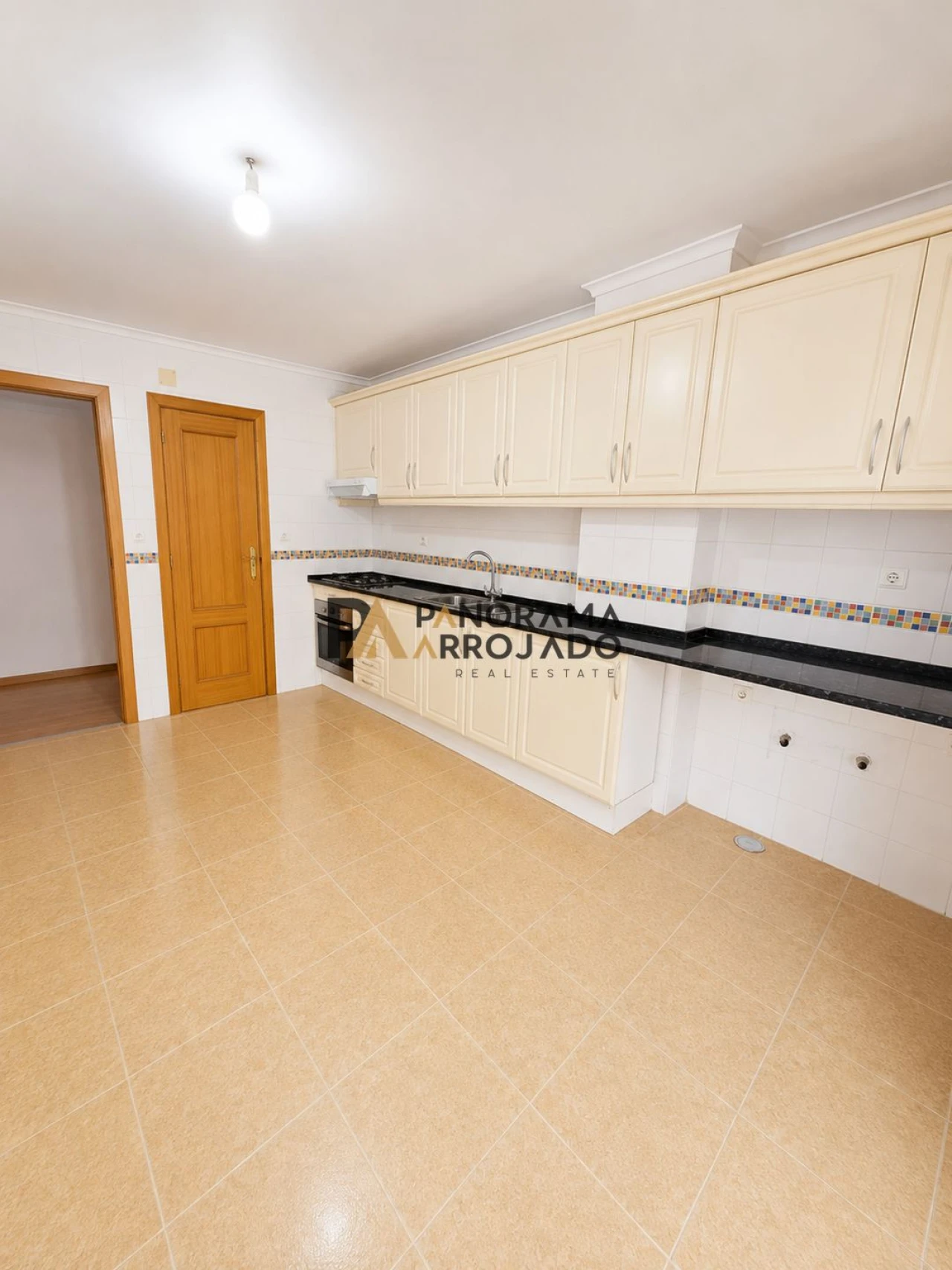 Apartamento T3 para Venda em Quinta do Anjo Foto 2