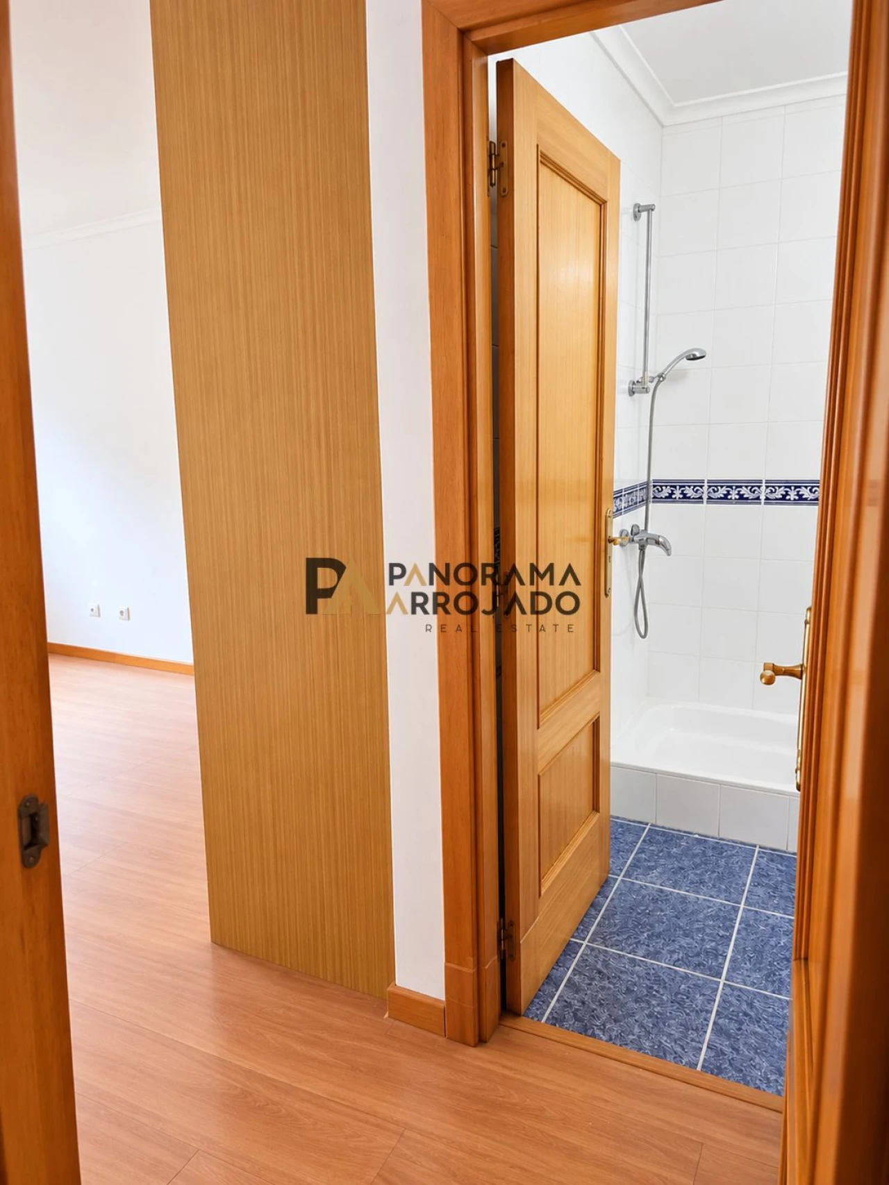 Apartamento T3 para Venda em Quinta do Anjo Foto 19