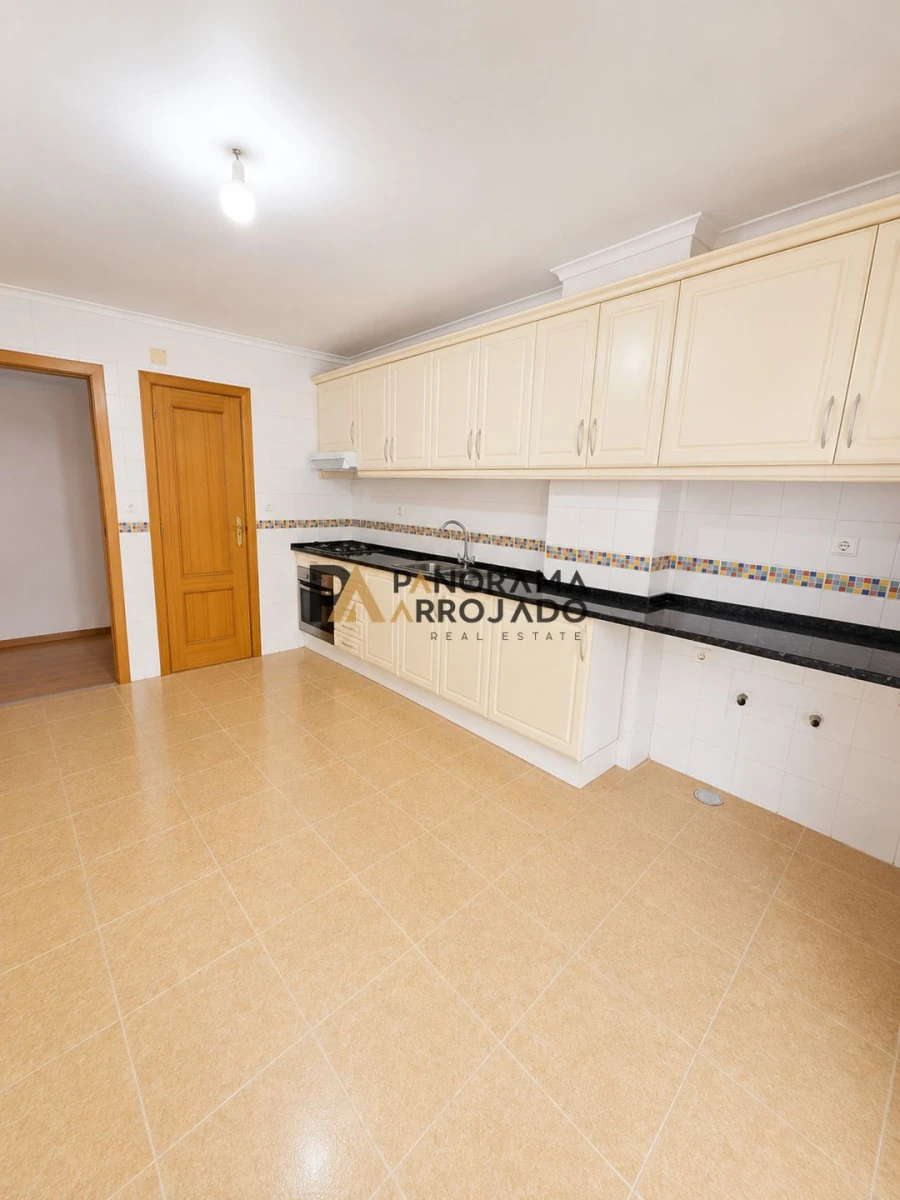 Apartamento T3 para Venda em Quinta do Anjo Foto 2