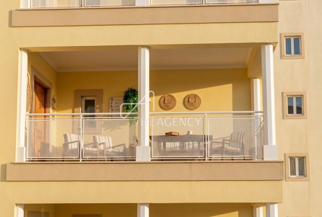 Apartamento T3 para Arrendamento em Quarteira Foto 22