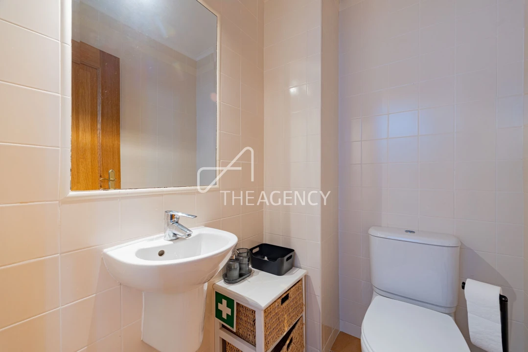 Apartamento T3 para Arrendamento em Quarteira Foto 17