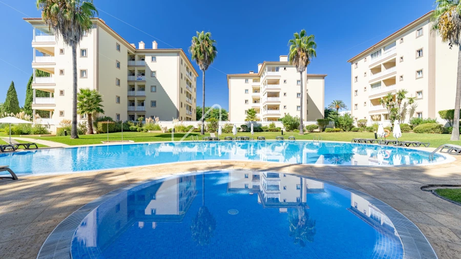 Apartamento T3 para Arrendamento em Quarteira