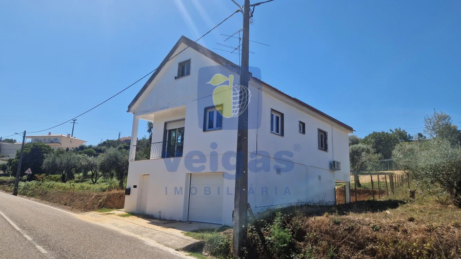Moradia T2 para Venda em Vermoil Foto 24
