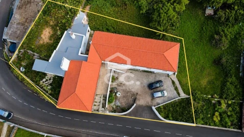 Moradia T7 para Venda em São Mateus da Calheta