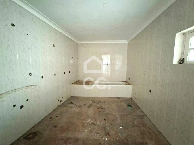 Moradia T7 para Venda em São Mateus da Calheta Foto 14