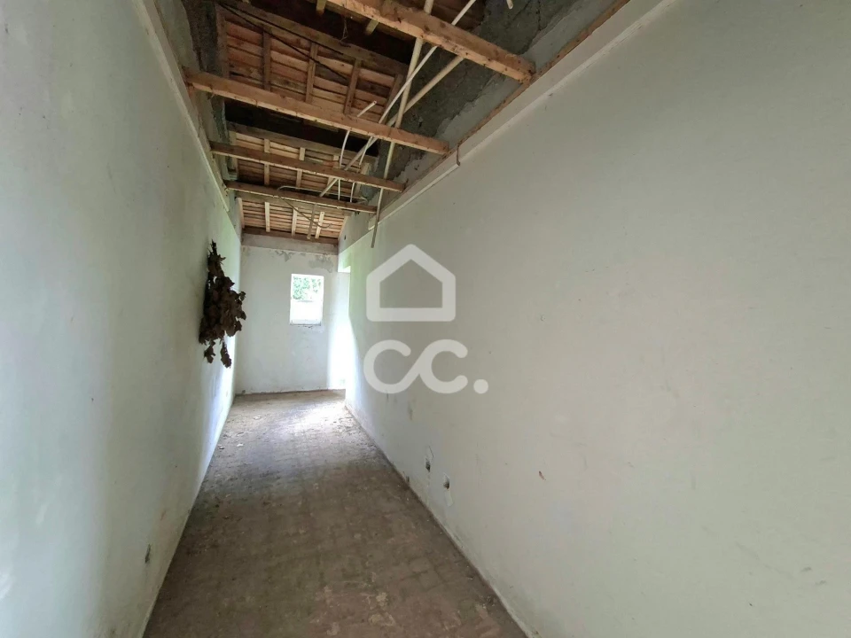 Moradia T7 para Venda em São Mateus da Calheta Foto 12