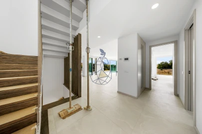 Moradia T4 para Venda em Estômbar e Parchal