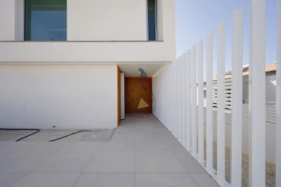 Moradia T4 para Venda em Estômbar e Parchal