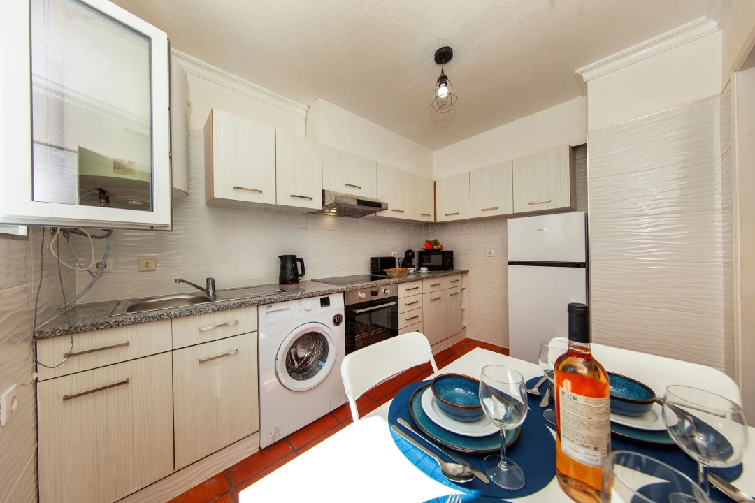 Apartamento T1 para Venda em Quarteira Foto 10