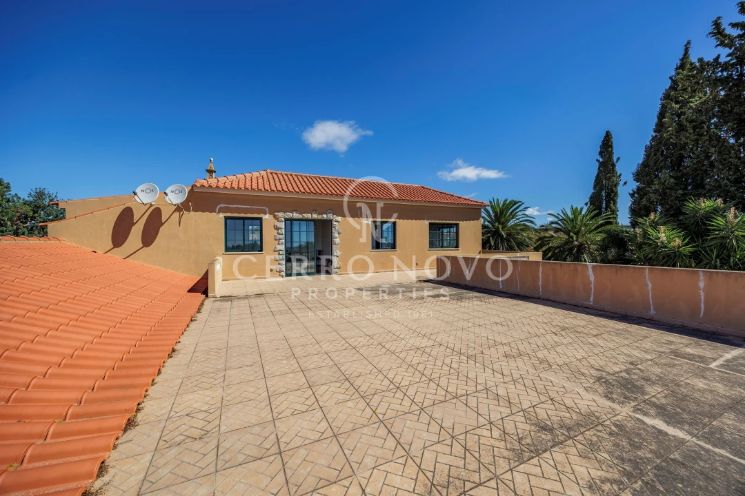 Moradia T5 para Venda em Albufeira e Olhos de Água Foto 32