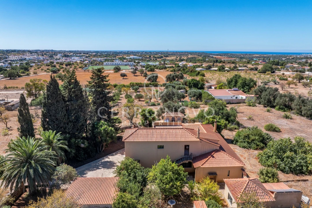 Moradia T5 para Venda em Albufeira e Olhos de Água Foto 39