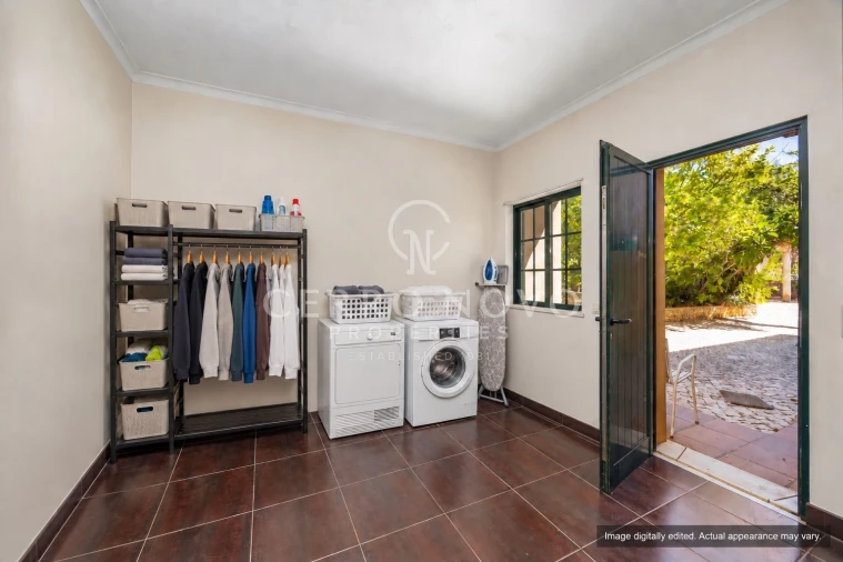 Moradia T5 para Venda em Albufeira e Olhos de Água Foto 9