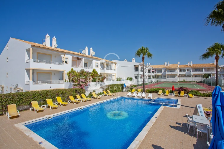 Apartamento T2 para Venda em Albufeira e Olhos de Água Foto 5