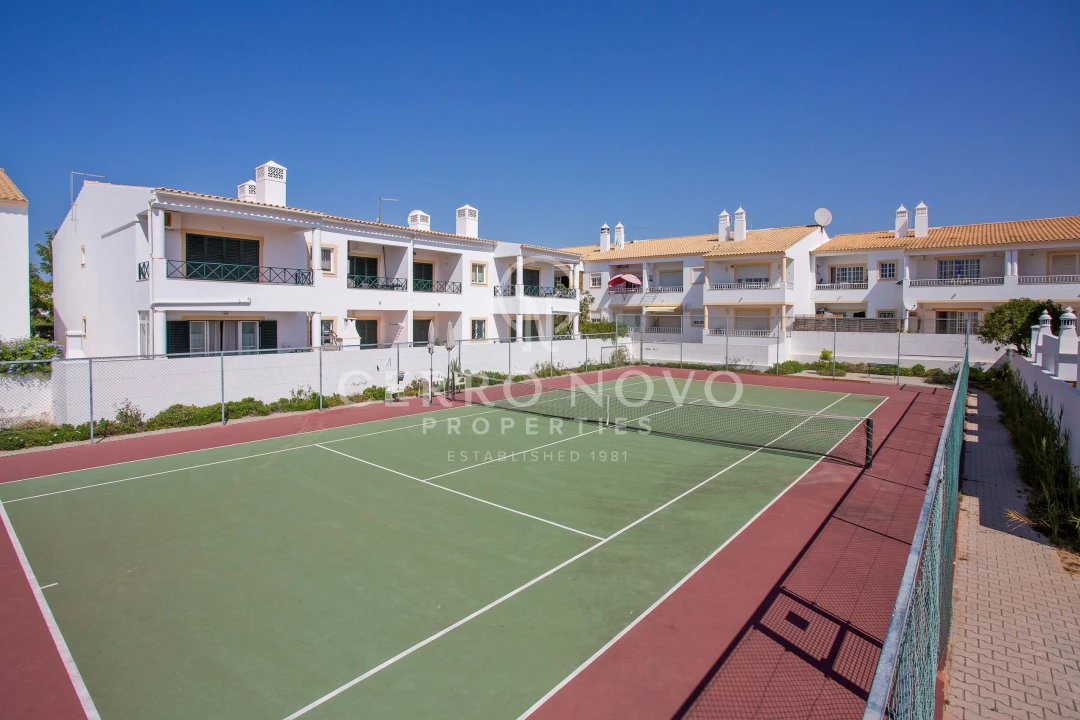 Apartamento T2 para Venda em Albufeira e Olhos de Água Foto 6