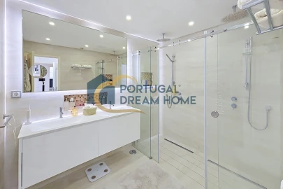 Apartamento T2 para Venda em Albufeira e Olhos de Água