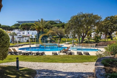 Apartamento T2 para Venda em Albufeira e Olhos de Água