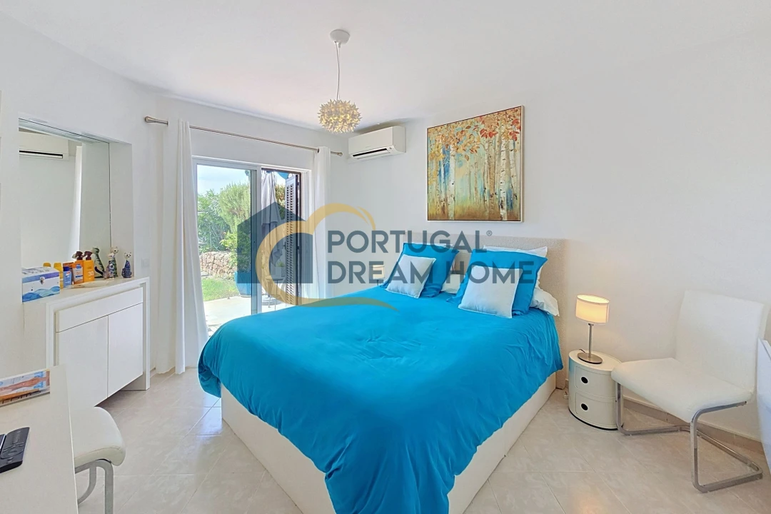 Apartamento T2 para Venda em Albufeira e Olhos de Água Foto 12