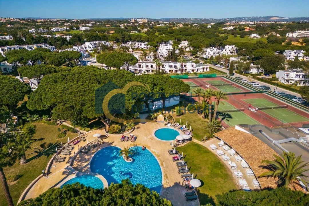 Apartamento T2 para Venda em Albufeira e Olhos de Água Foto 19