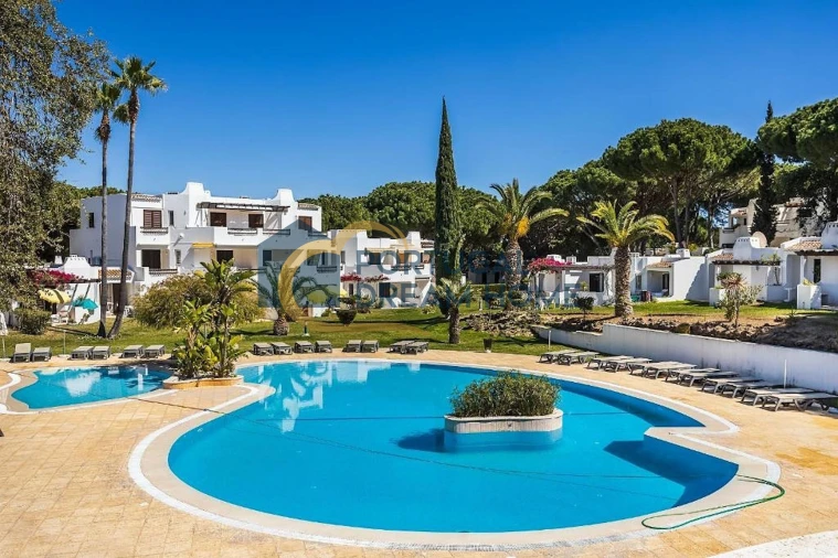 Apartamento T2 para Venda em Albufeira e Olhos de Água Foto 16