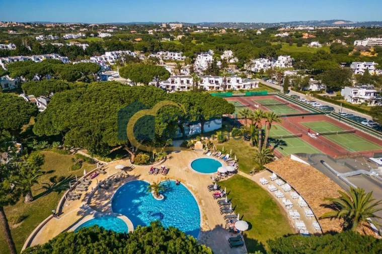Apartamento T2 para Venda em Albufeira e Olhos de Água Foto 19