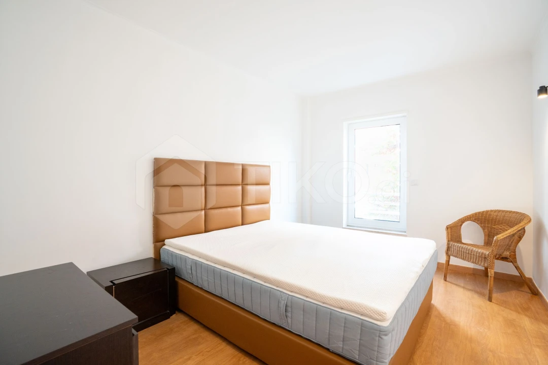 Apartamento T2 para Arrendamento em Lumiar Foto 6
