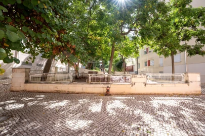 Apartamento T2 para Arrendamento em Lumiar