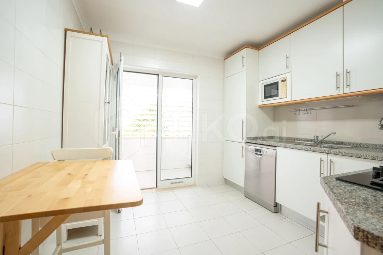 Apartamento T2 para Arrendamento em Lumiar Foto 19