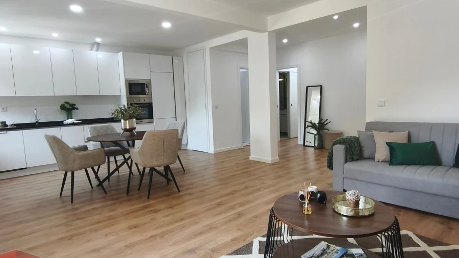 Apartamento T3 para Venda em Benfica