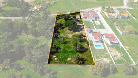 Terreno para Venda em Samora Correia