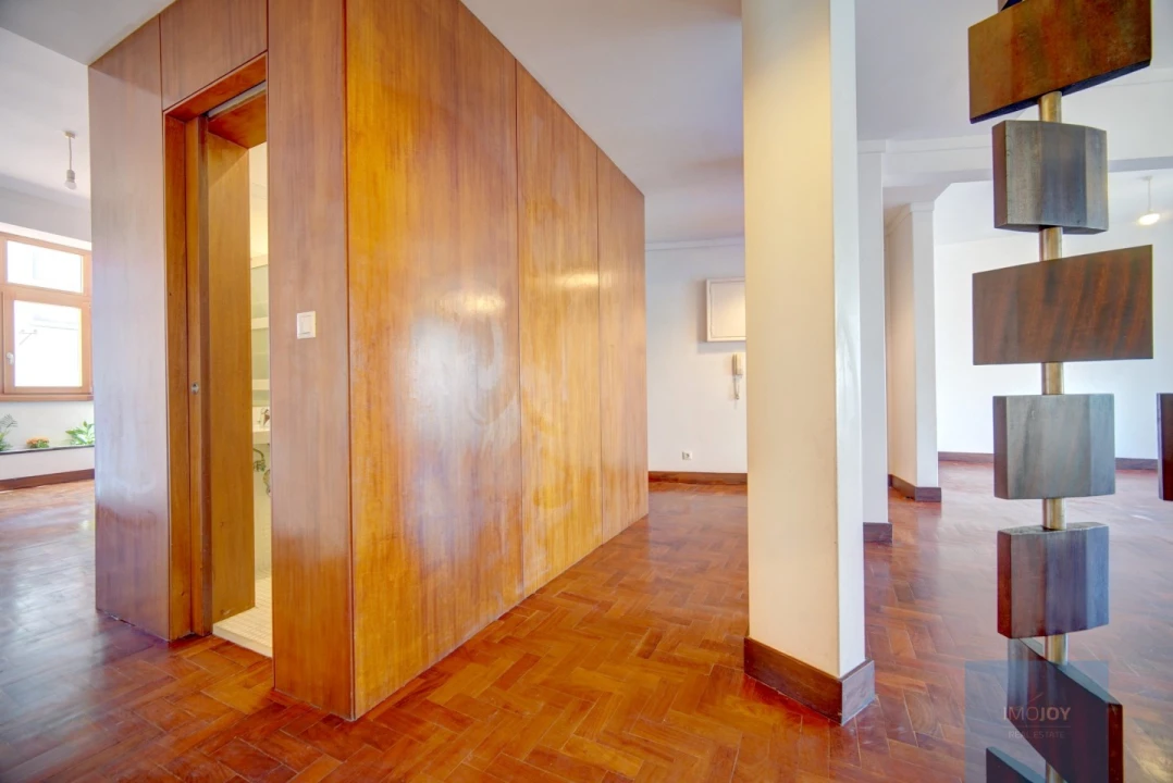 Apartamento T2 para Venda em Algés, Linda-A-Velha e Cruz Quebrada-Dafundo Foto 9