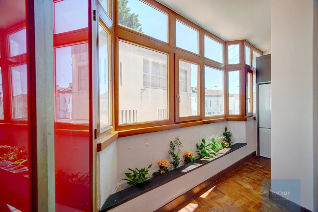 Apartamento T2 para Venda em Algés, Linda-A-Velha e Cruz Quebrada-Dafundo Foto 13