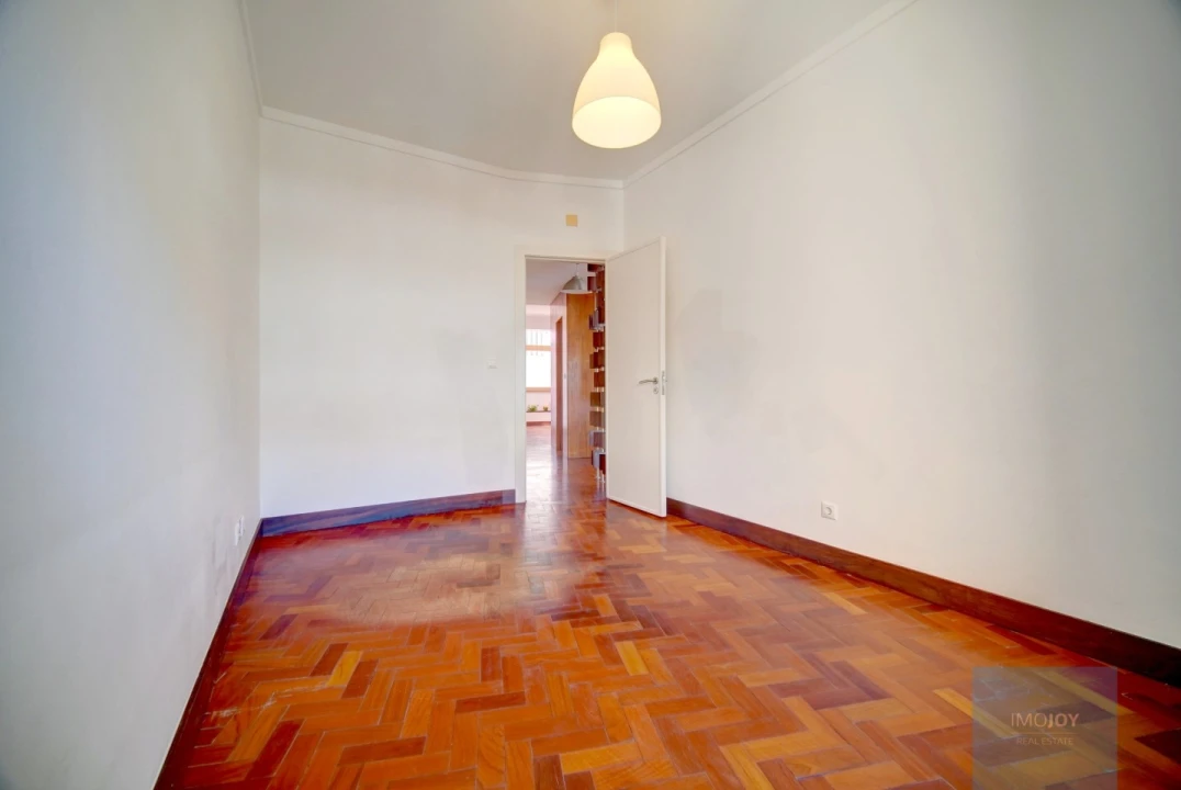 Apartamento T2 para Venda em Algés, Linda-A-Velha e Cruz Quebrada-Dafundo Foto 33