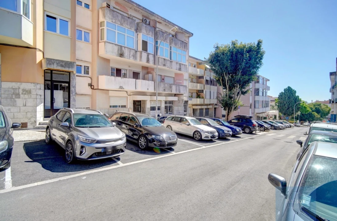 Apartamento T2 para Venda em Algés, Linda-A-Velha e Cruz Quebrada-Dafundo Foto 38